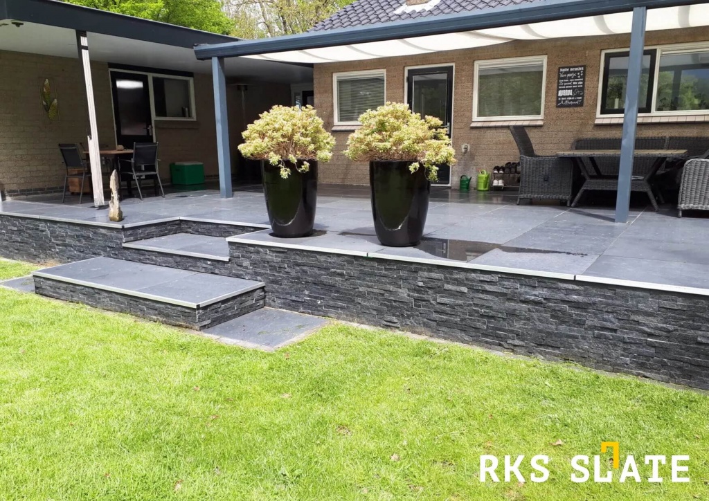 3D-панели из камня RKS SLATE для цоколя - Сланец Black Bark Rockface