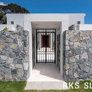 Природный камень для цоколя RKS SLATE Beige Grey Quartz Loose