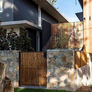 Фасадный камень для наружной отделки RKS SLATE Beige Quartz Strips