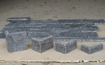 3D панели из натурального камня Midnight Black Country изготовленные специально под проект архитектора