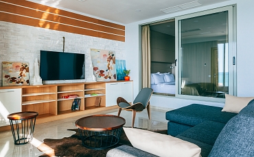 Оформление интерьера натуральным белым кварцитом White Quartz Modern