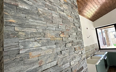 Облицовка камина 3D панели из натурального камня RKS SLATE Кварцит Rustic Classic Z г. Москва