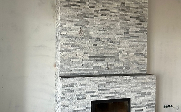 Серый кварцит Cloudy Grey Classic: изысканность и стиль в интерьере