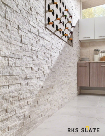 3D панели RKS SLATE Кварцит White Quartz Classic в интерьере кухни