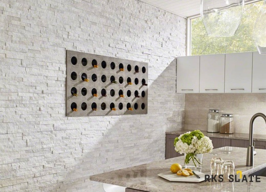 3D панели RKS SLATE Кварцит White Quartz Classic в интерьере кухни