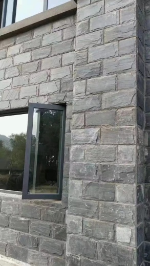 Натуральный камень для отделки фасада