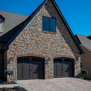 Фасадный камень для наружной отделки дома RKS SLATE Bergen Blend Castle